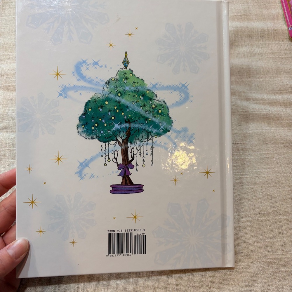 Disney Sofia the First Book Lot Holiday in Enchancia Magical Match Costume Ball - Picture 15 of 16